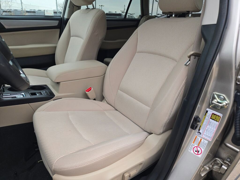 Used 2018 Subaru Outback 2.5i Premium image 23