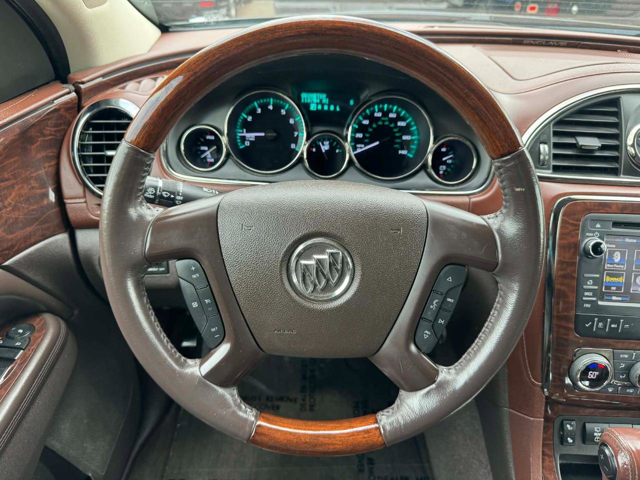 Used 2014 Buick Enclave Leather image 22