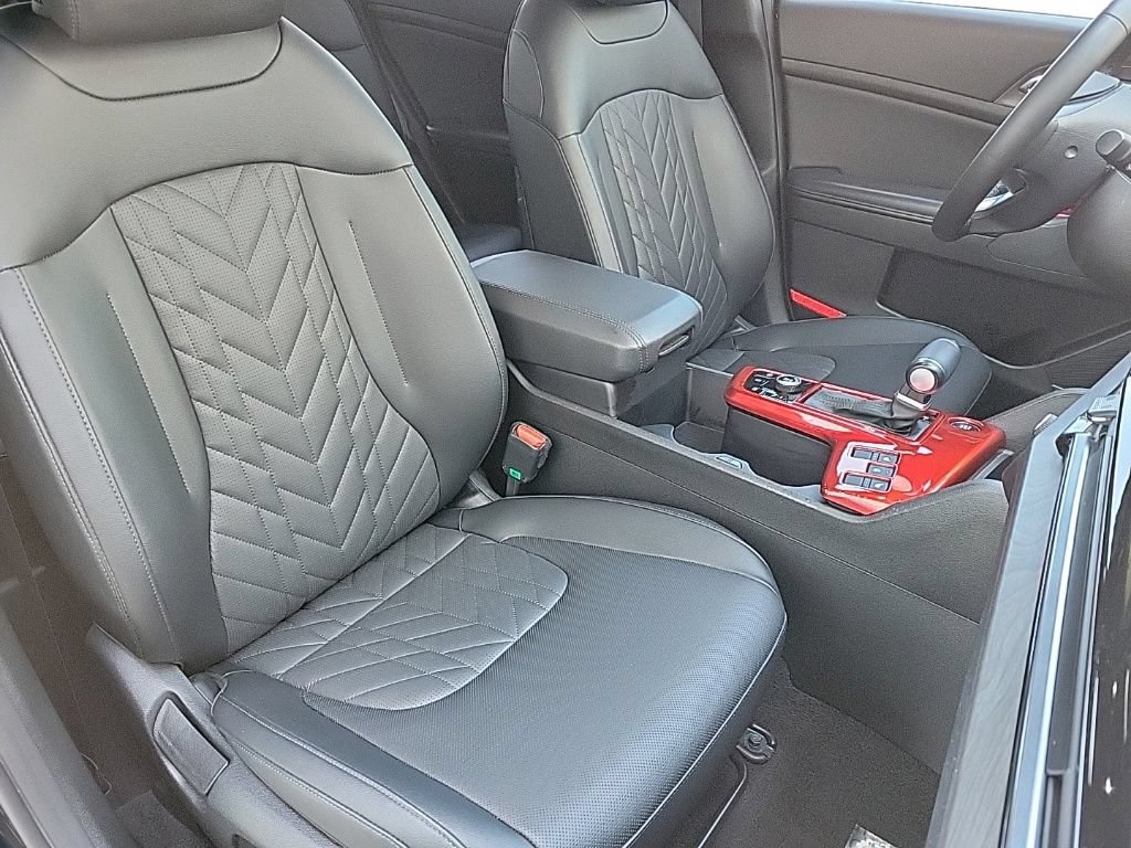 Used 2023 Kia Sportage X-Pro AWD/4WD image 16