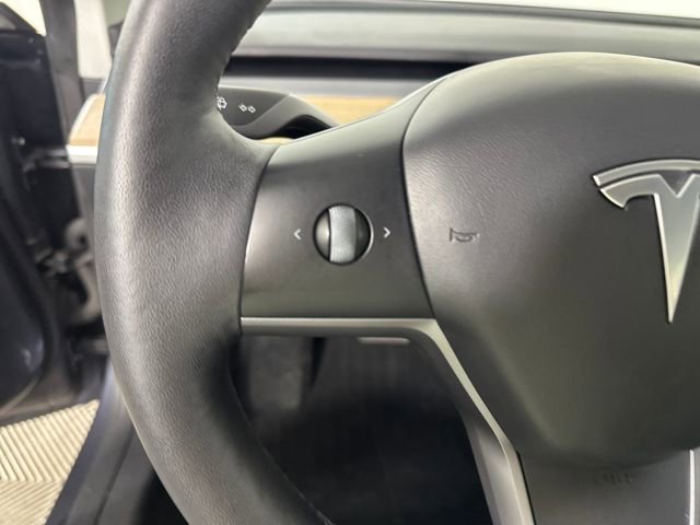 Used 2022 Tesla Model 3 image 15