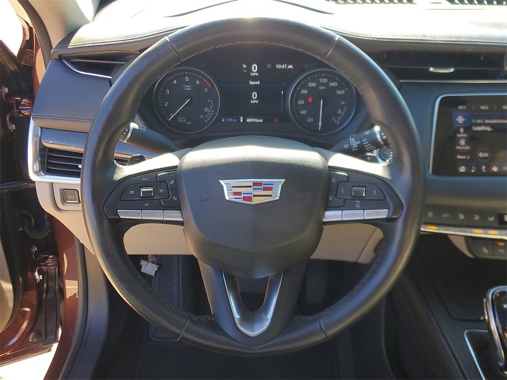 Used 2023 Cadillac XT4 Premium Luxury w/ Technology Package image 21