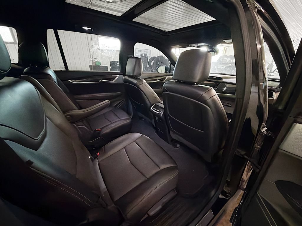 Used 2023 Cadillac XT6 Sport AWD/4WD image 11