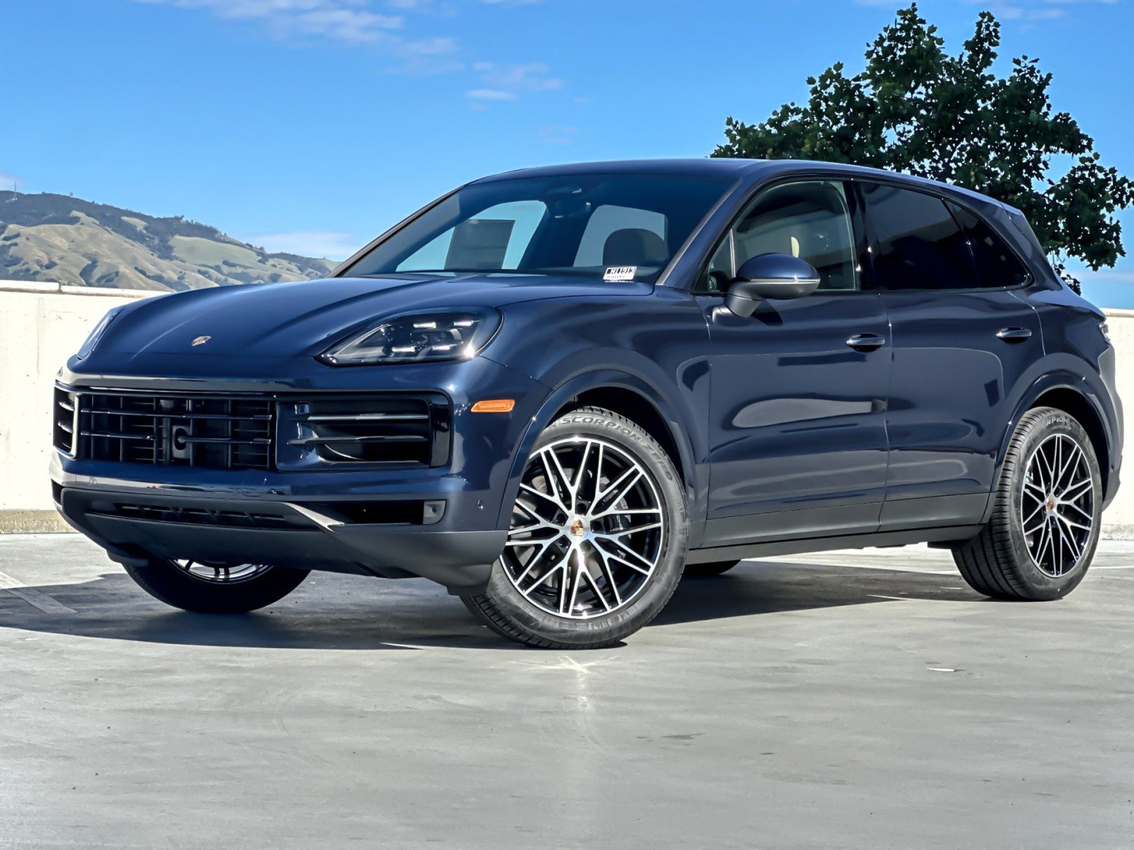 New 2026 Porsche Cayenne AWD/4WD image 1