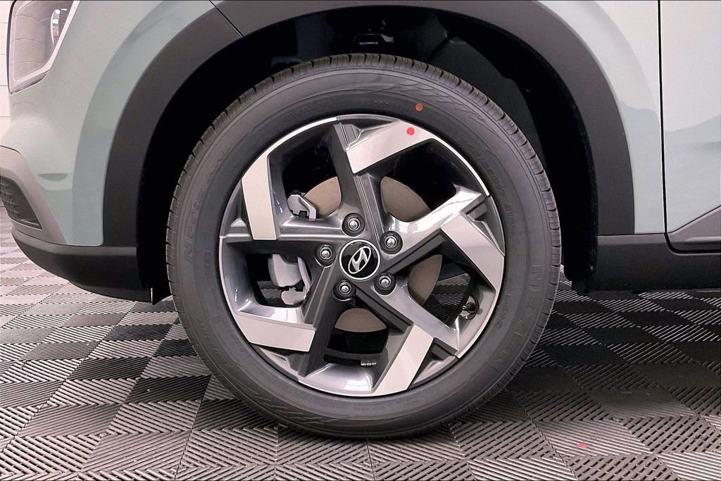 New 2026 Hyundai Venue SEL image 12
