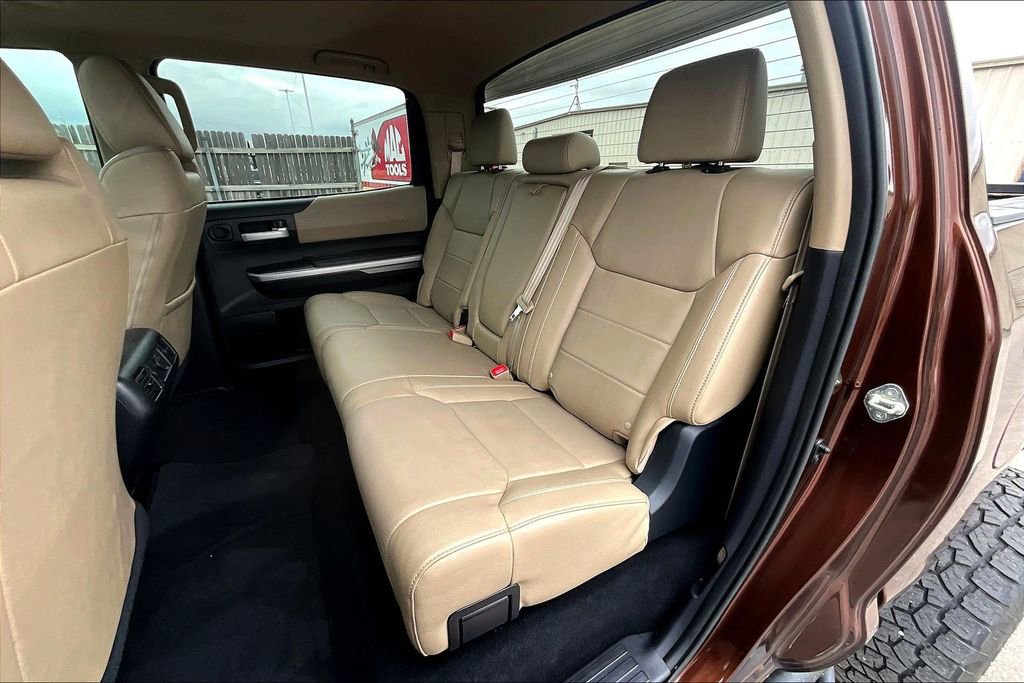 Used 2016 Toyota Tundra Limited w/ Limited Premium Package RWD image 28