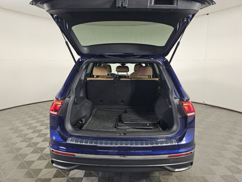 Used 2022 Volkswagen Tiguan SE image 23