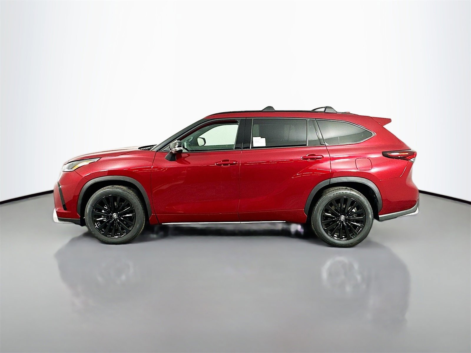 New 2026 Toyota Highlander XSE image 4