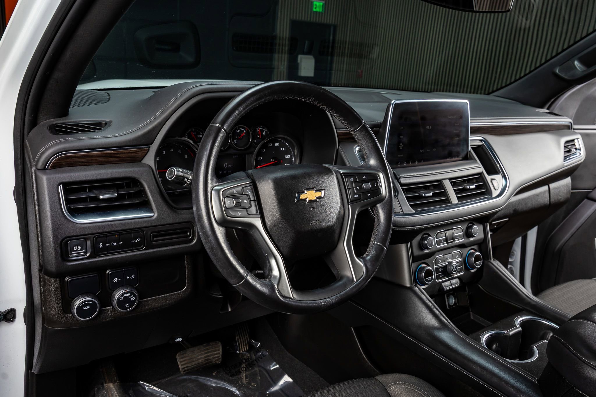 Used 2021 Chevrolet Tahoe LS image 13