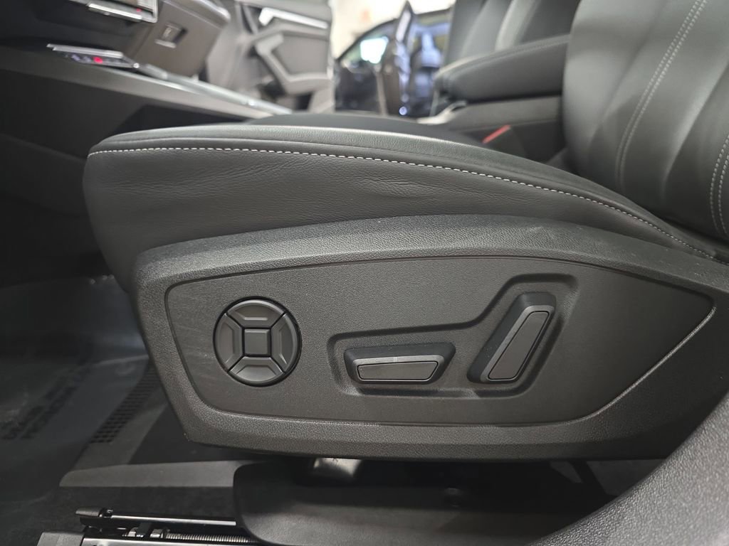 Used 2024 Audi A3 2.0T Premium w/ Convenience Package AWD/4WD image 28