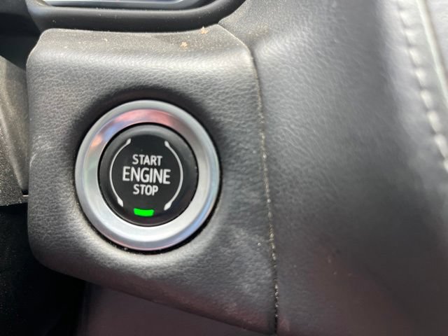 Used 2022 Chevrolet Suburban Z71 w/ Luxury Package AWD/4WD image 29
