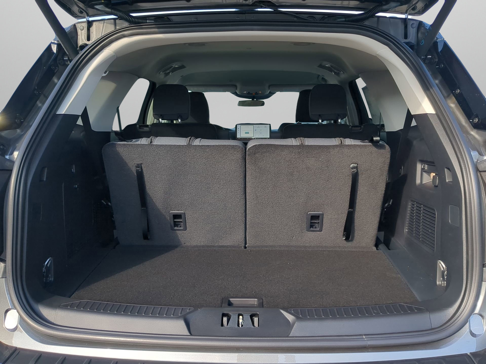 New 2026 Ford Explorer Active image 41