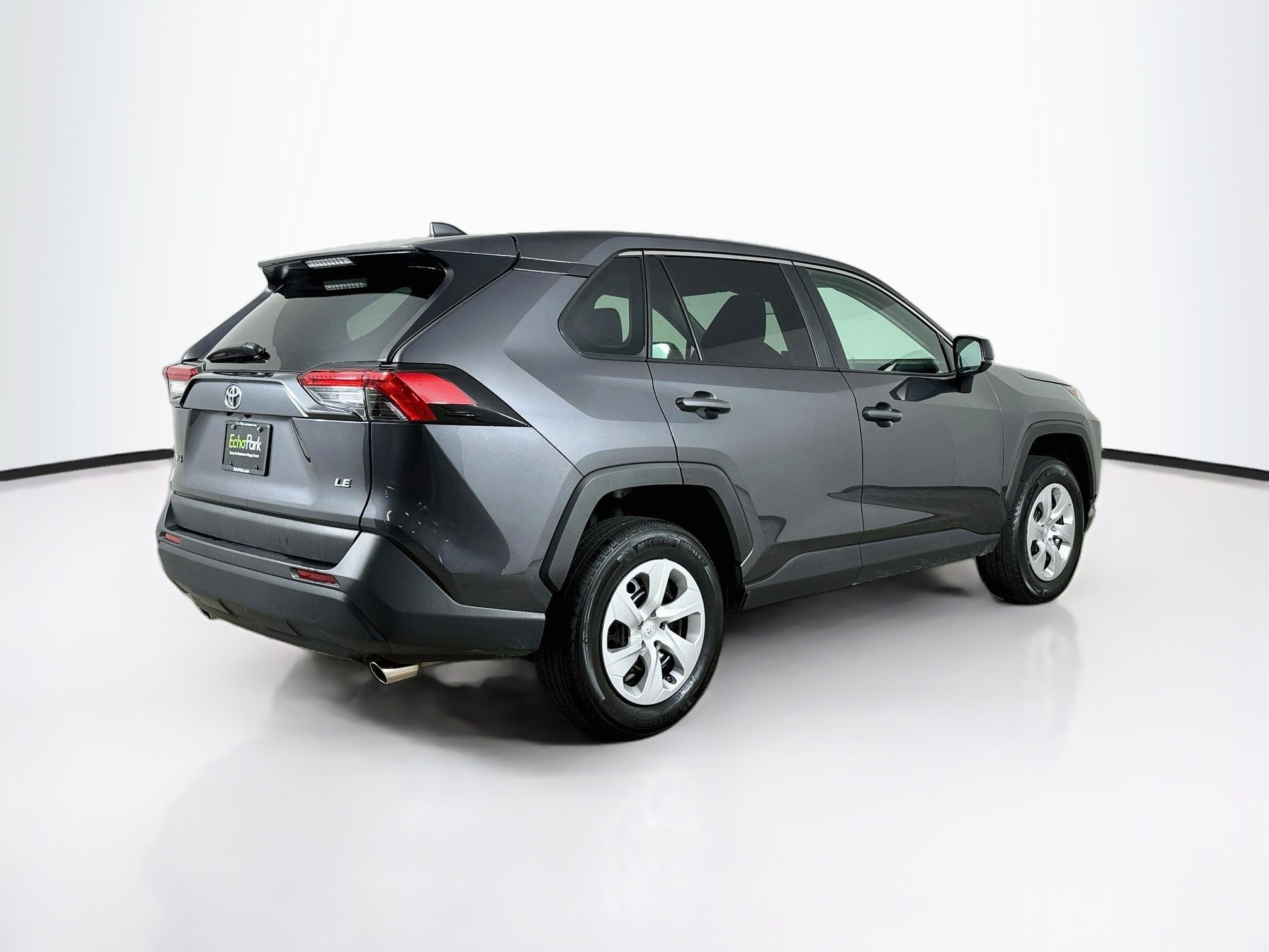Used 2025 Toyota RAV4 LE FWD image 9