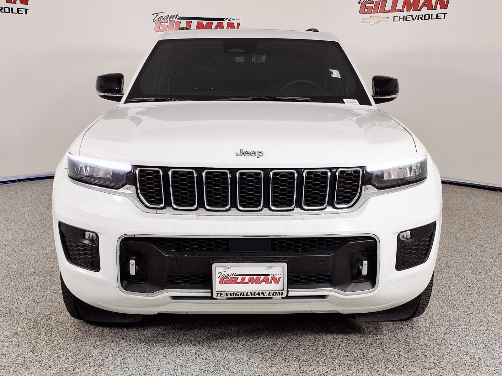 Used 2024 Jeep Grand Cherokee Overland w/ Luxury Tech Group IV image 5