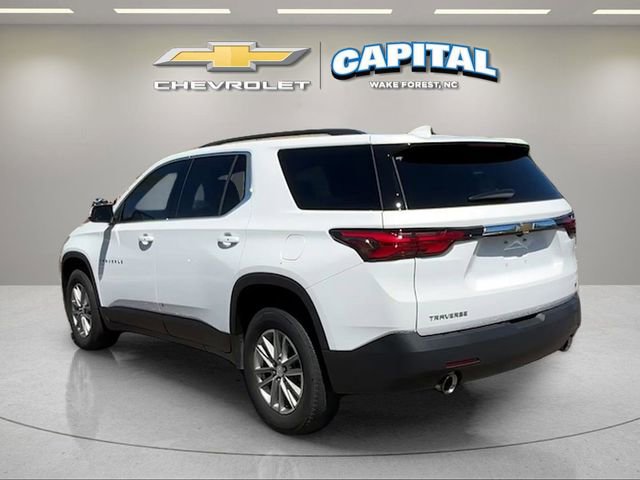 Used 2023 Chevrolet Traverse LT image 3
