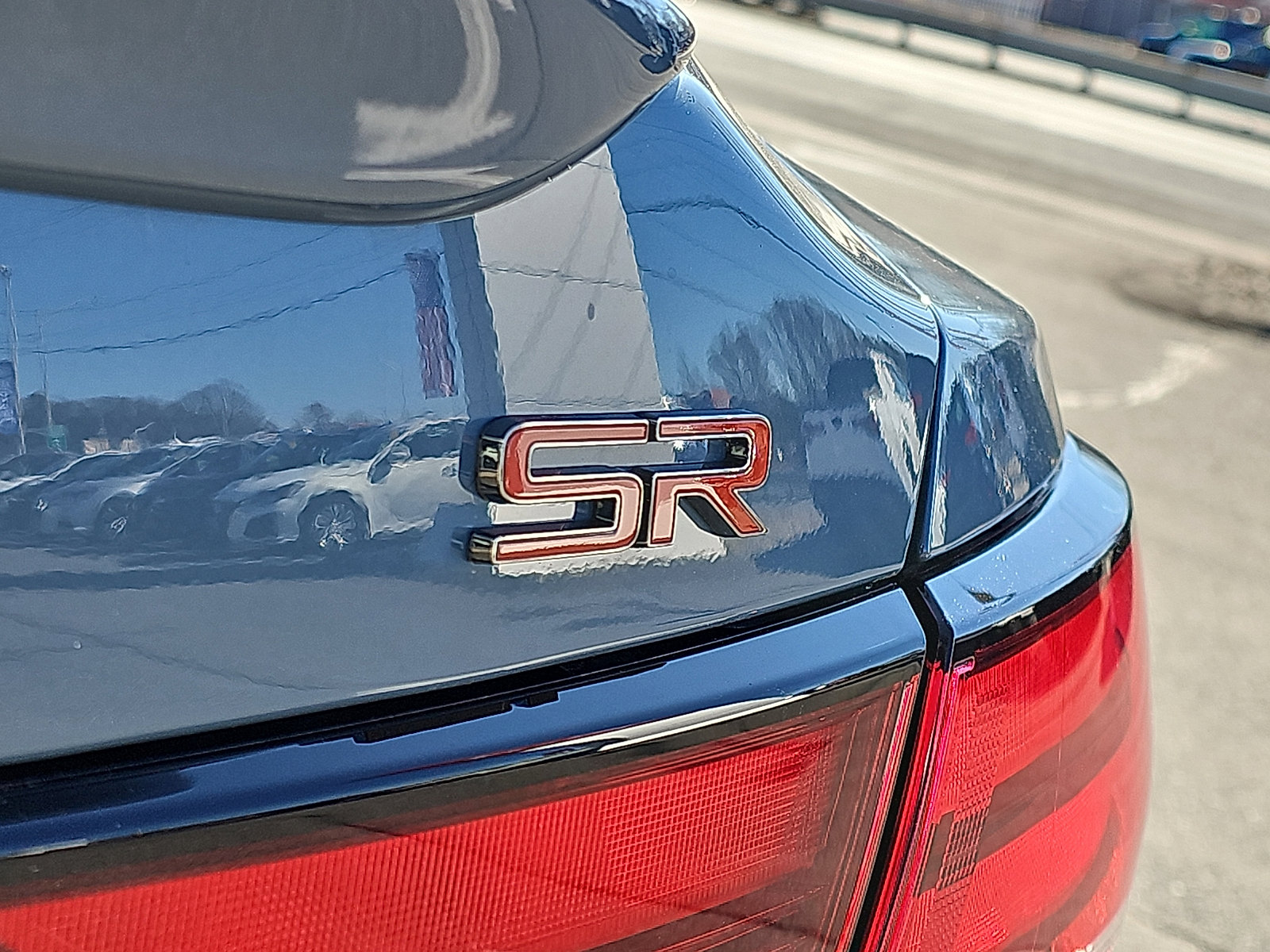 Certified 2025 Nissan Sentra SR w/ SR Premium Package image 33