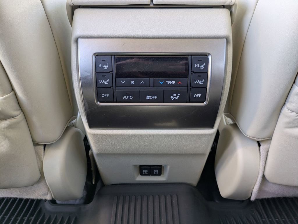 Used 2023 Lexus GX 460 Luxury w/ Sport Design Package image 20