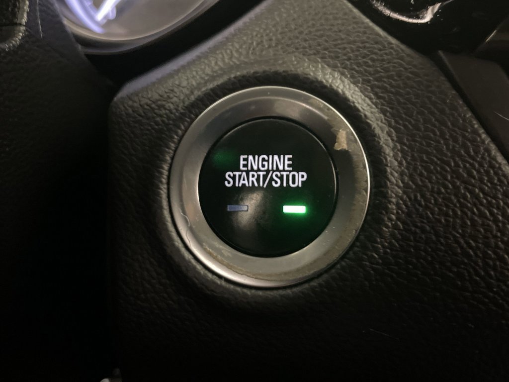 Used 2020 Buick Envision Essence image 11