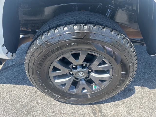 Used 2023 Toyota Tacoma SR5 RWD image 14