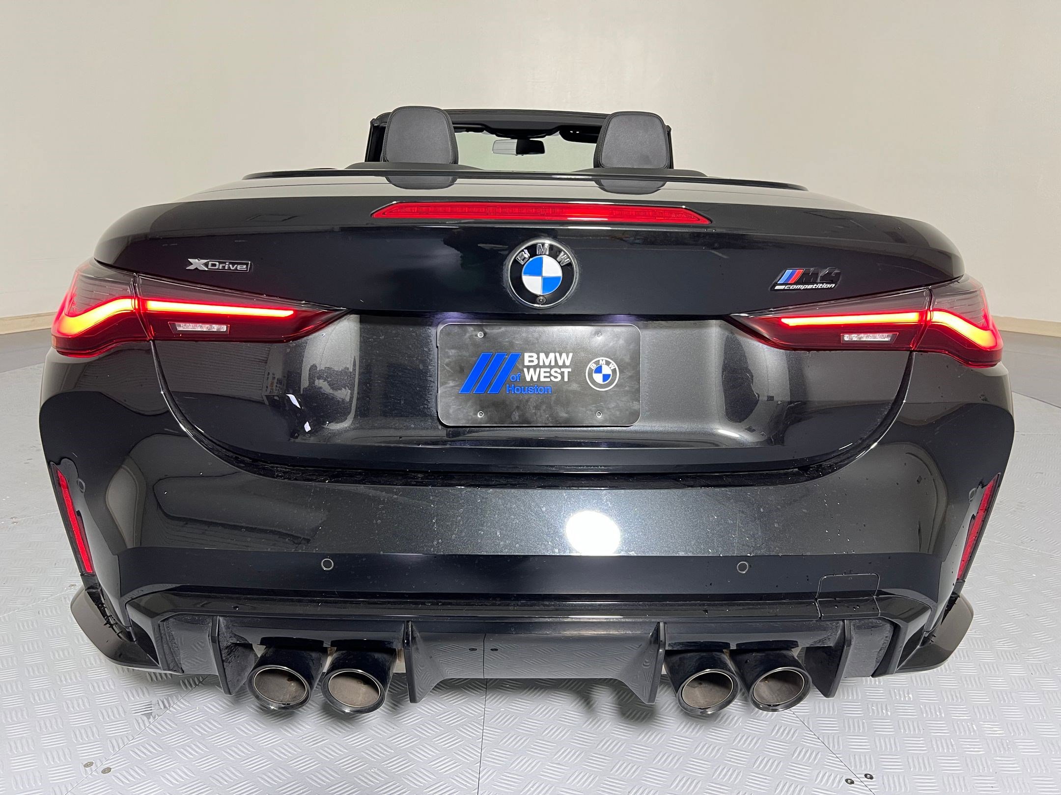 Used 2024 BMW M4 xDrive Competition image 10