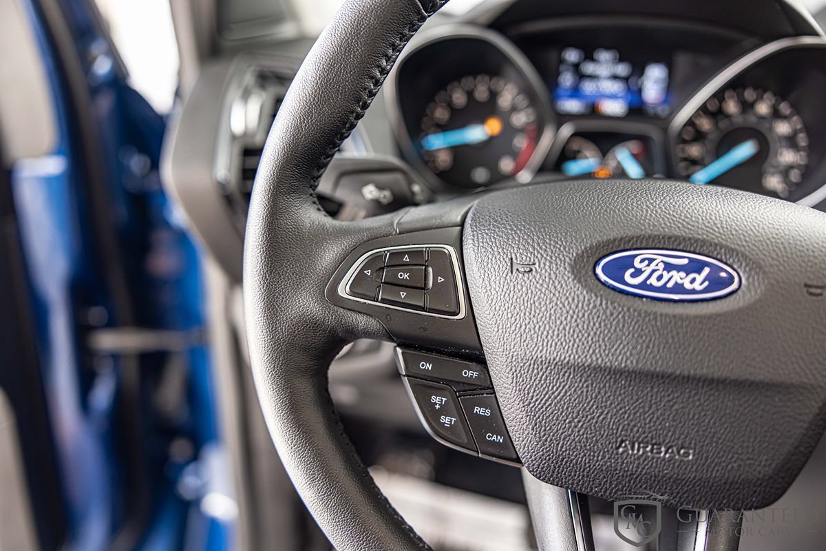 Used 2019 Ford Escape Titanium w/ U9j03 - Titanium Tow Package AWD/4WD image 25