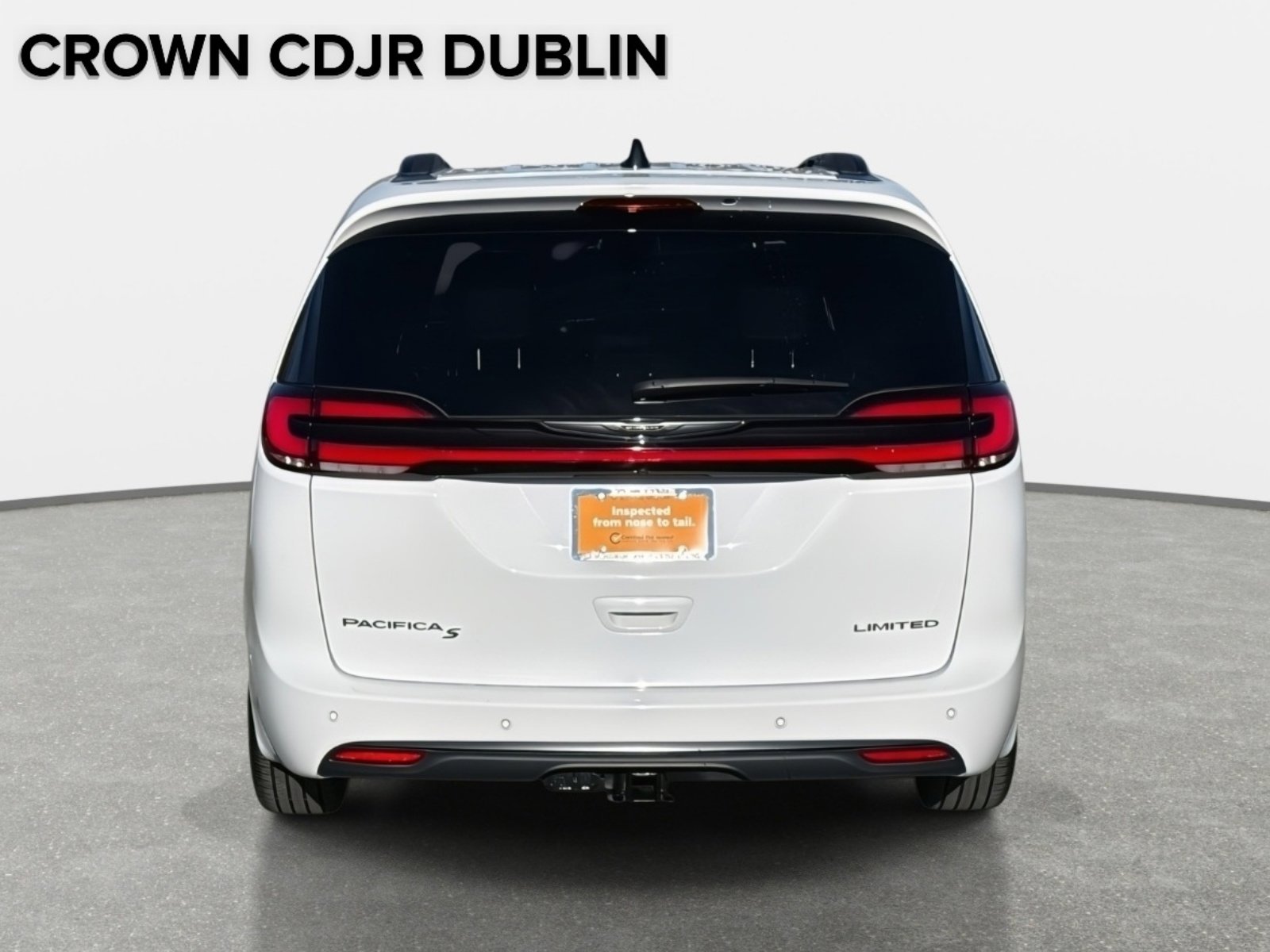 Used 2024 Chrysler Pacifica Limited w/ S Appearance Package image 5