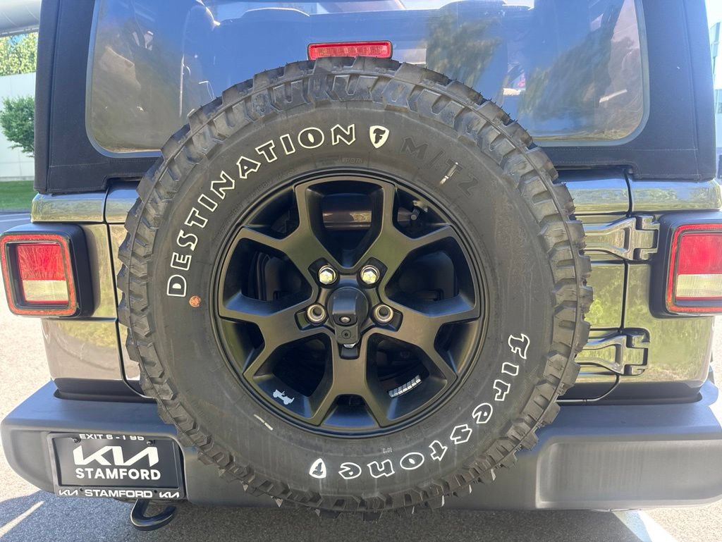 Used 2022 Jeep Wrangler Sport AWD/4WD image 35
