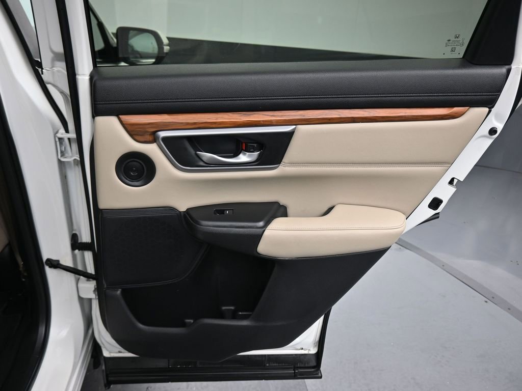 Used 2017 Honda CR-V Touring image 36