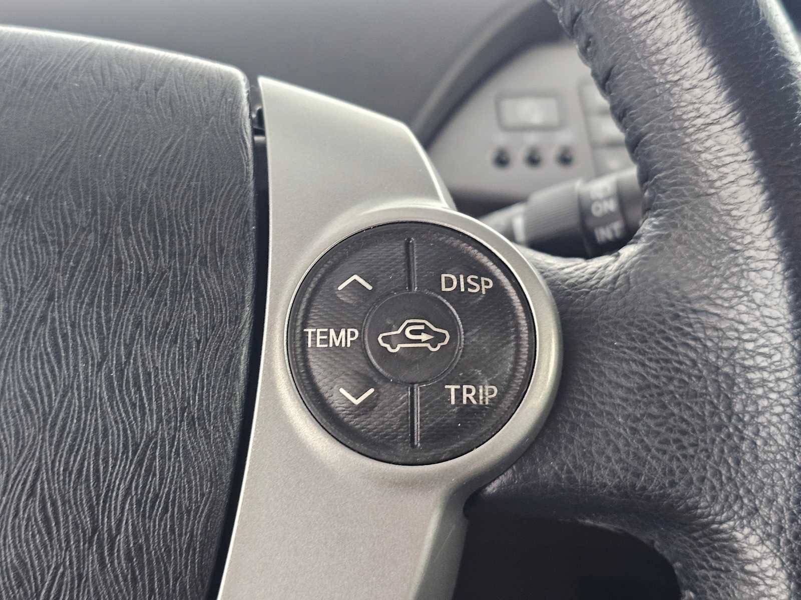Used 2015 Toyota Prius Prime Advanced FWD image 29