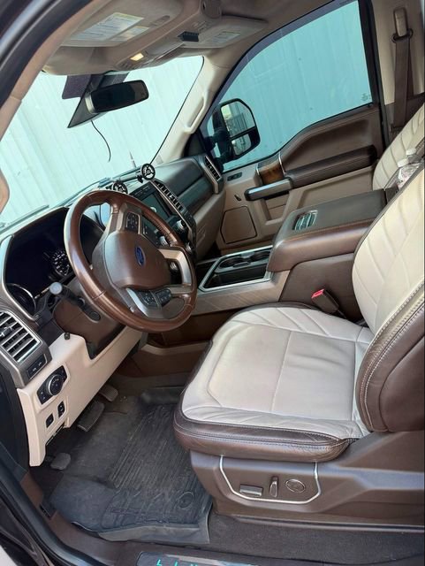 Used 2018 Ford F250 Limited w/ FX4 Off-Road Package AWD/4WD image 9