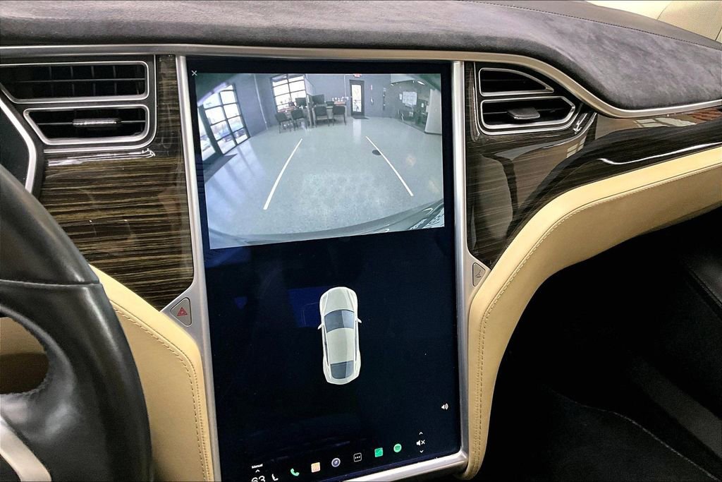 Used 2015 Tesla Model S 90D image 13