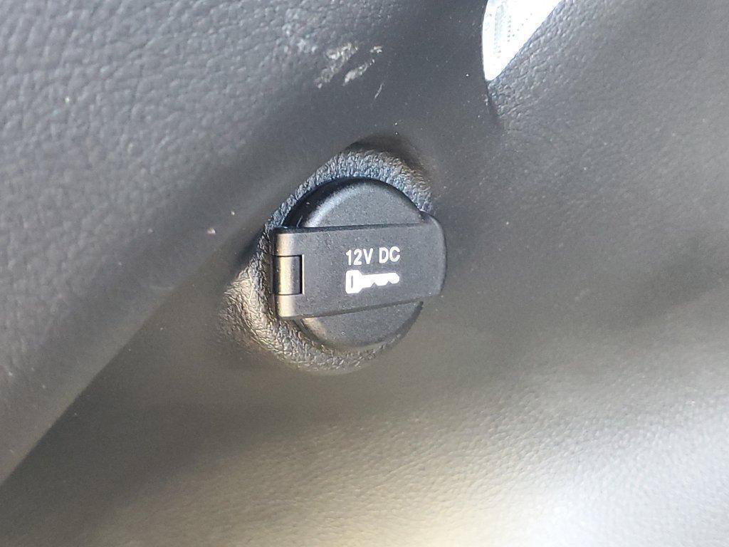 Used 2023 Jeep Compass Limited AWD/4WD image 30