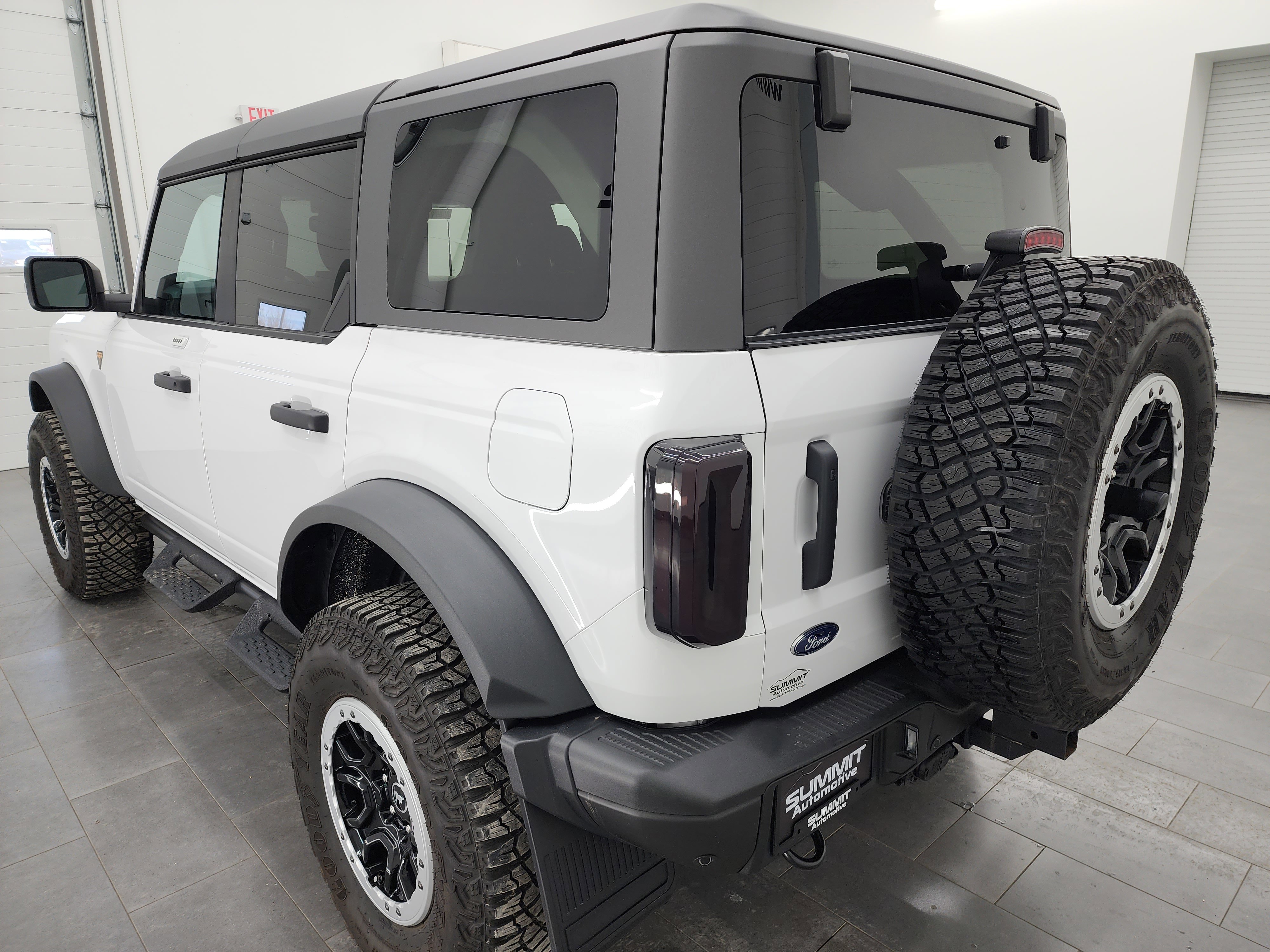 Used 2023 Ford Bronco Badlands w/ Sasquatch Package image 5