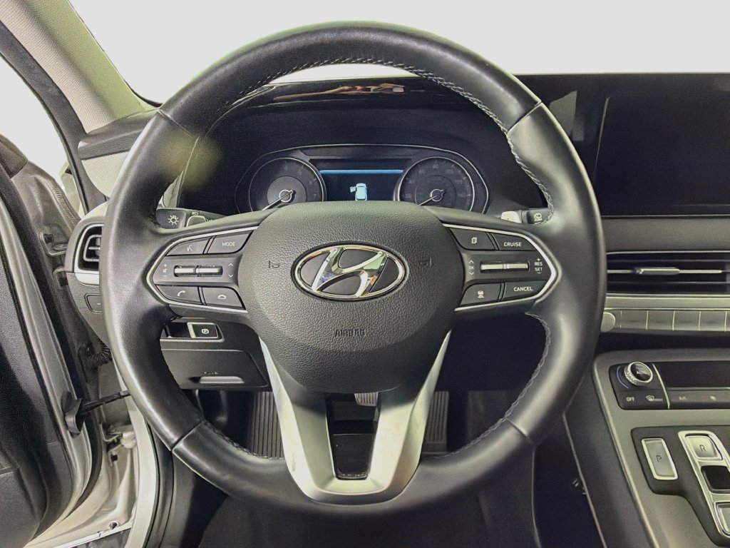 Used 2022 Hyundai Palisade SEL w/ 8P Bench Seat Package FWD image 15