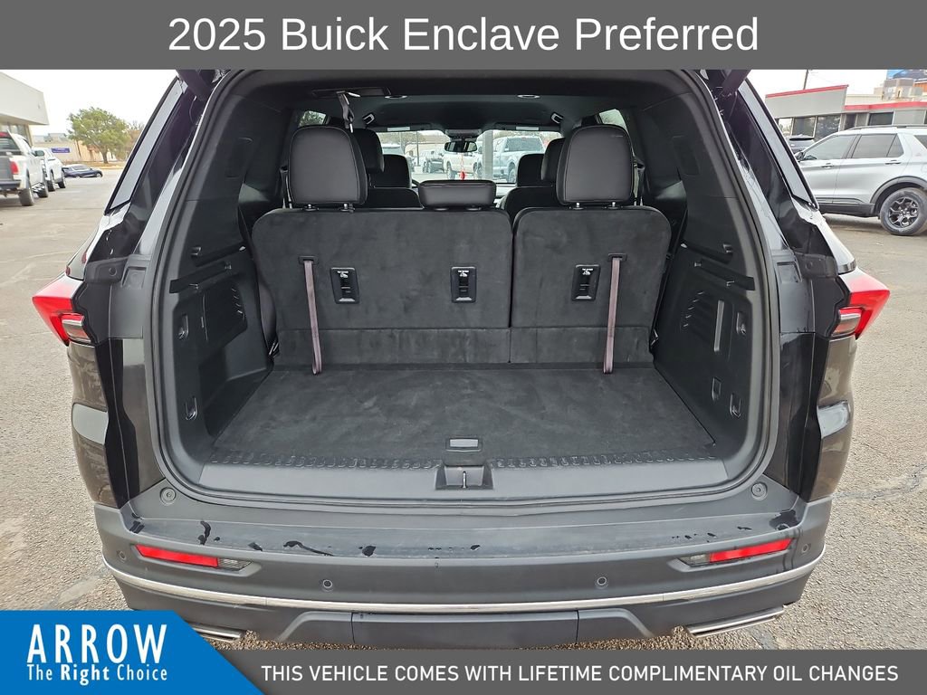 Used 2025 Buick Enclave Preferred image 18