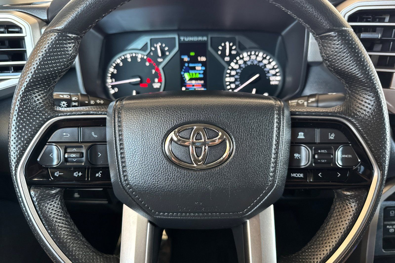Used 2023 Toyota Tundra Limited image 21