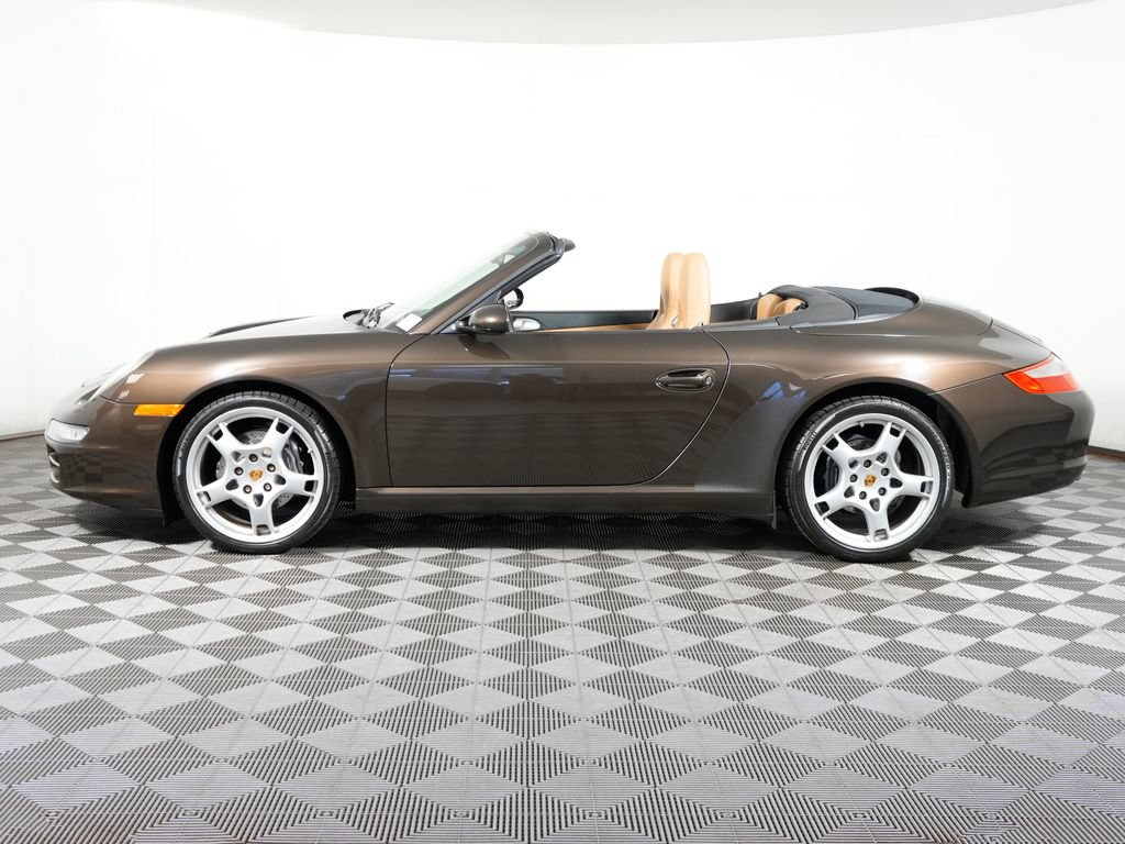 Used 2008 Porsche 911 Carrera RWD image 2