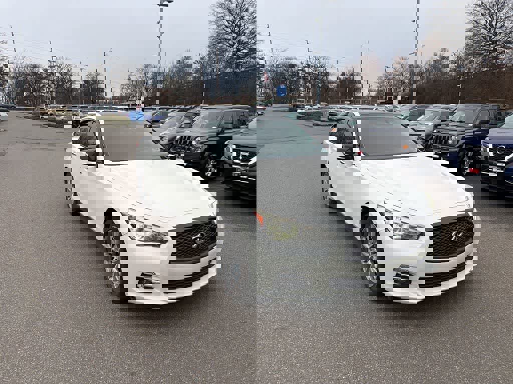 Used 2016 INFINITI Q50 Premium w/ 2.0T Premium Plus Package image 21