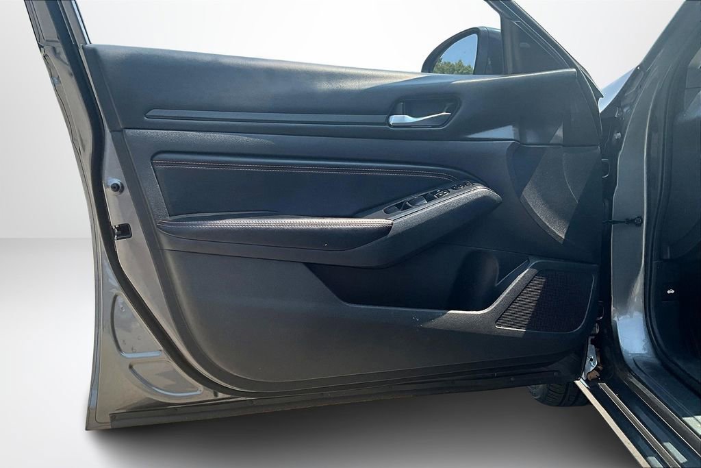 Used 2020 Nissan Altima 2.5 SR image 19