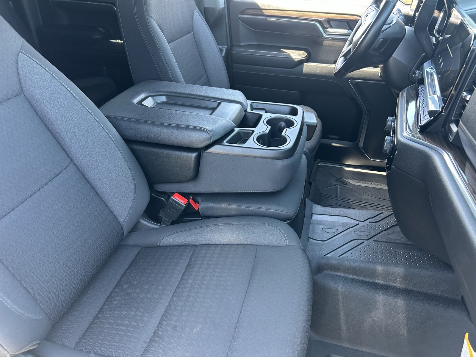 Certified 2024 Chevrolet Silverado 1500 LT w/ Protection Package RWD image 10