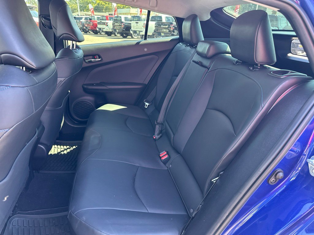 Used 2018 Toyota Prius Four Touring FWD image 16