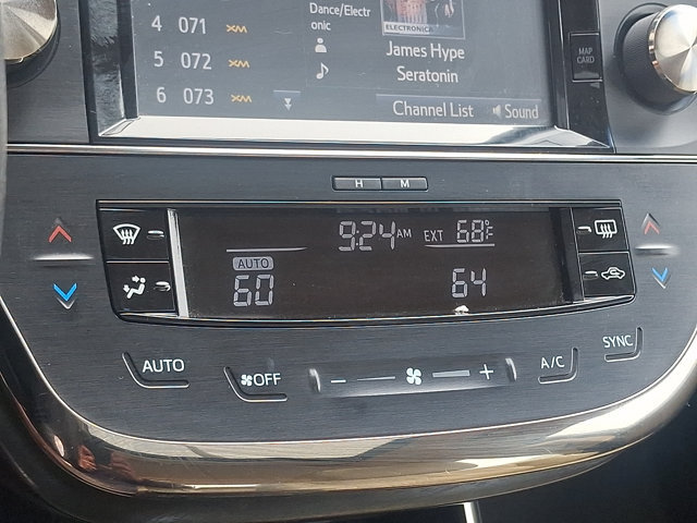 Used 2016 Toyota Avalon XLE Premium FWD image 16