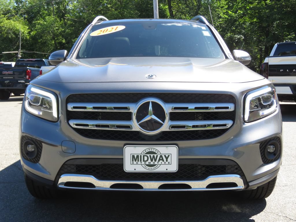 Used 2021 Mercedes-Benz GLB 250 4MATIC image 2