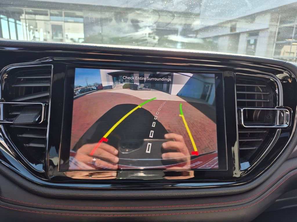 Used 2023 Dodge Durango GT image 18