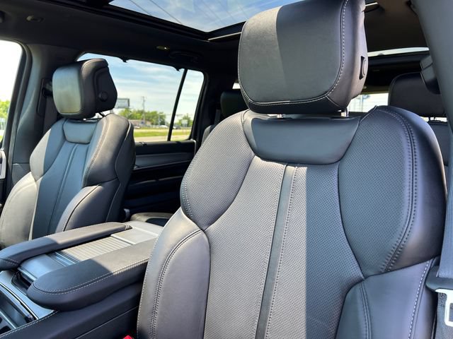 New 2026 Jeep Grand Wagoneer Limited AWD/4WD image 21