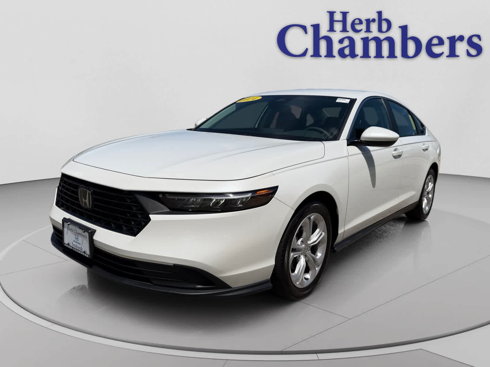 Used 2024 Honda Accord LX image 11