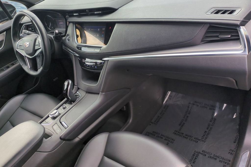 Certified 2023 Cadillac XT5 Luxury image 17