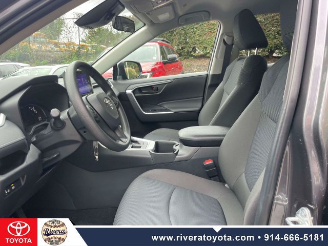 Certified 2024 Toyota RAV4 LE AWD/4WD image 15