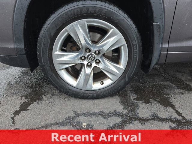 Used 2018 Toyota Highlander Limited w/ Protection Package #3 image 10