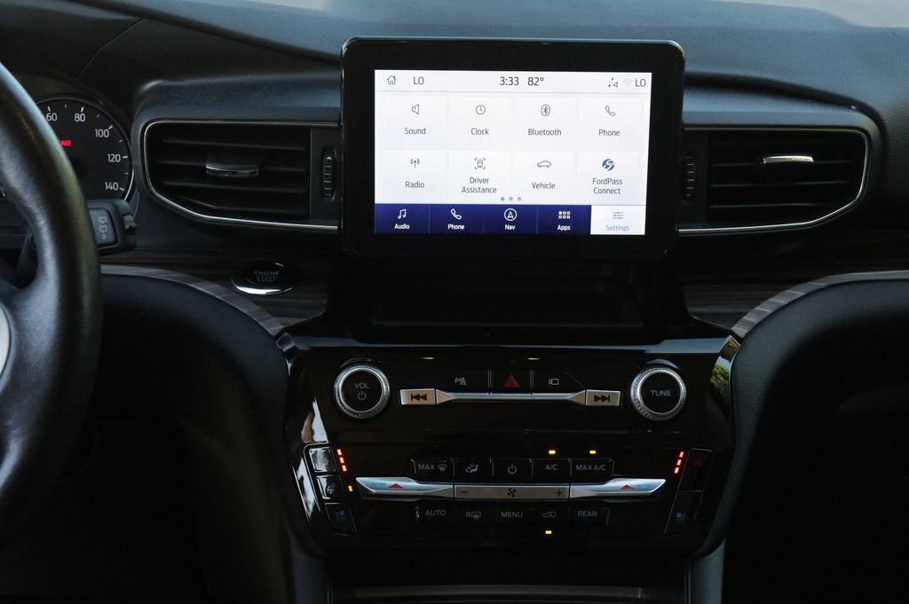 Used 2023 Ford Explorer Limited w/ Equipment Group 301A RWD image 24