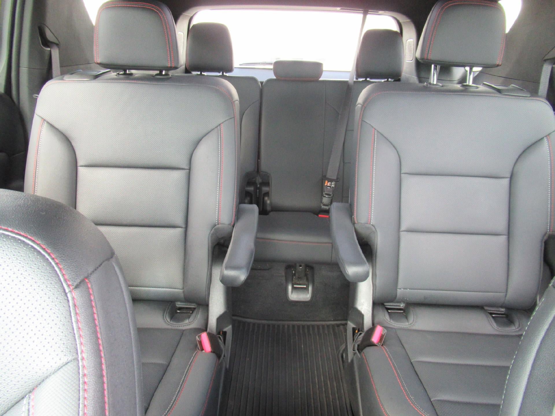 Certified 2024 Chevrolet Traverse Z71 AWD/4WD image 12